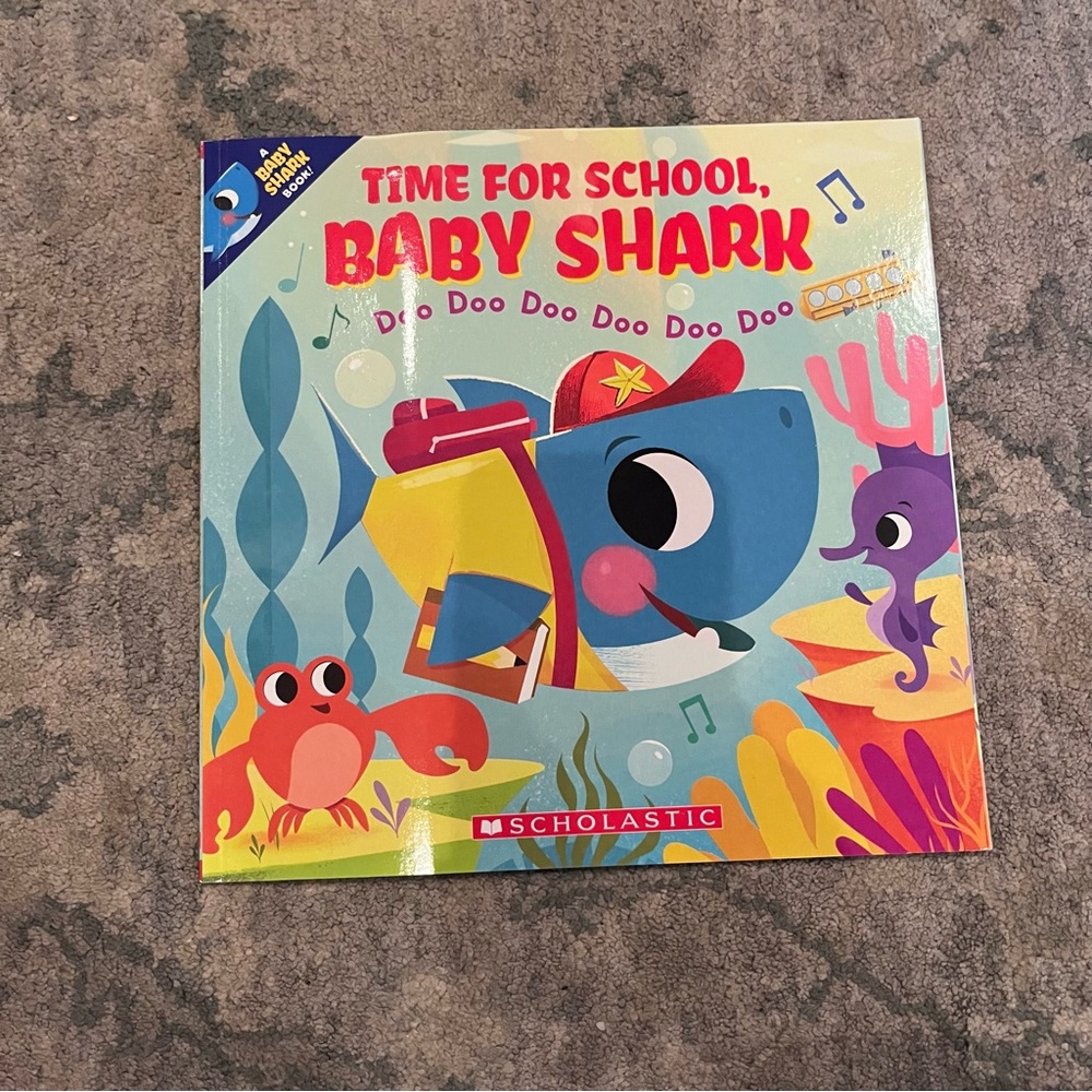 Scholastic Time for School, Baby Shark Book - Multicolor